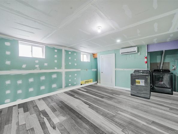 41 Eldridge Avenue, Hempstead NY 11550