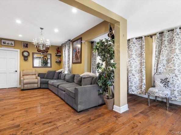 605 S 6th Avenue, Mount Vernon NY 10550