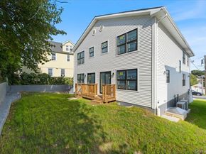 101 Thurton Place, Yonkers NY 10704