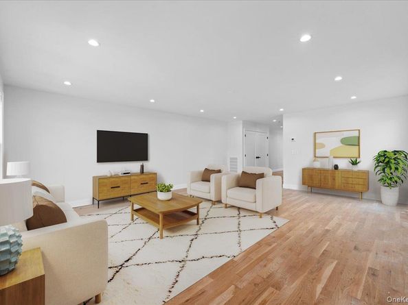 101 Thurton Place, Yonkers NY 10704