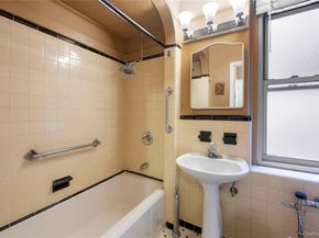 4445 Post Road 7E, Bronx NY 10471