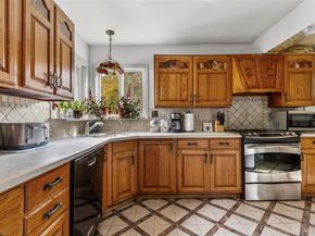 7 Elsa Avenue, Pleasantville NY 10570