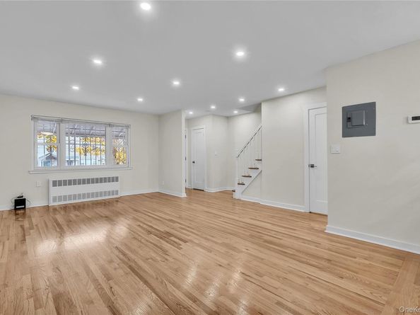 2709 Tenbroeck Avenue, Bronx NY 10469