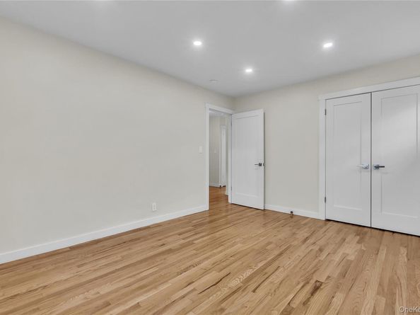 2709 Tenbroeck Avenue, Bronx NY 10469