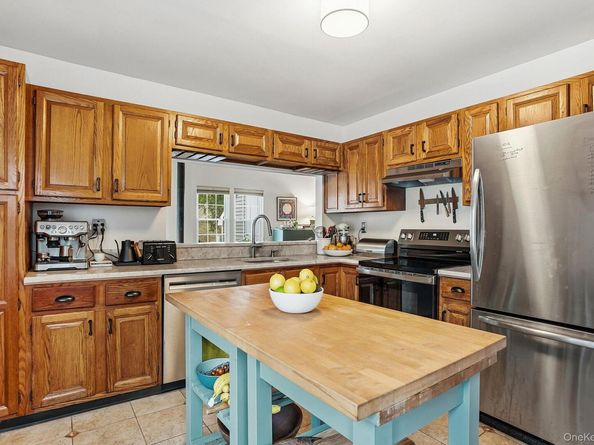 21 Croton Lake Road 20, Katonah NY 10536