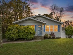 74 Weichers Avenue, Ronkonkoma NY 11779