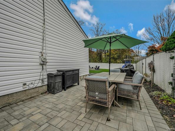 425 Blue Point Road, Farmingville NY 11738