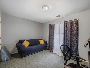 9 Paddock Lane, Medford NY 11763