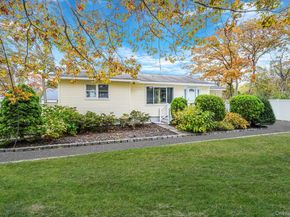 307 Jefferson Drive, Mastic Beach NY 11951