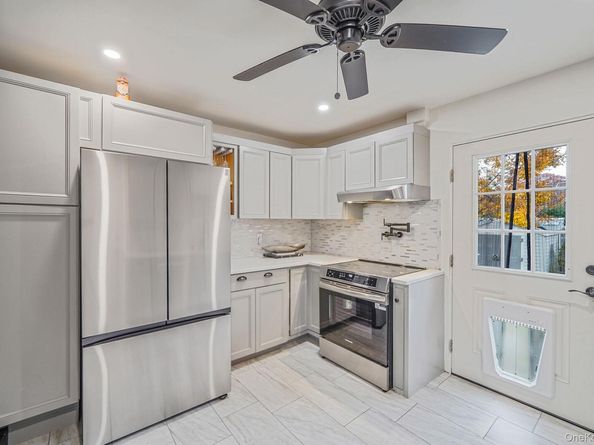 307 Jefferson Drive, Mastic Beach NY 11951