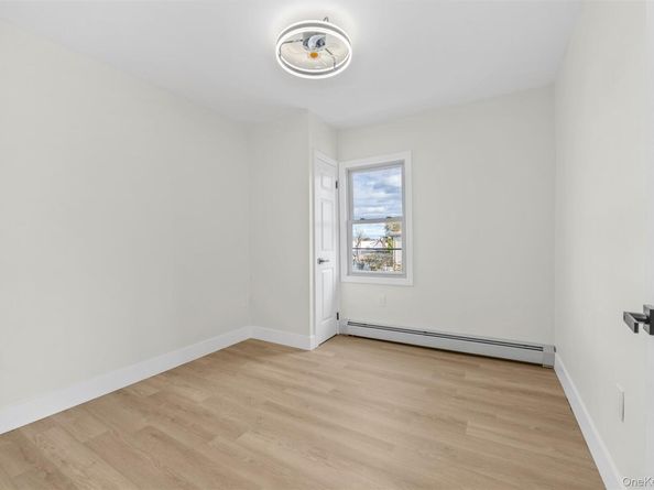 220-27 134th Road, Springfield Gardens NY 11413