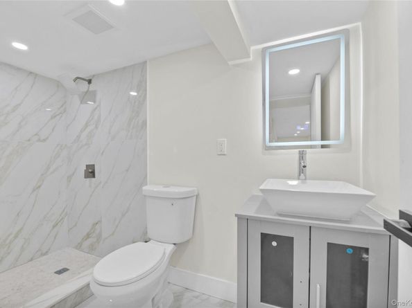 220-27 134th Road, Springfield Gardens NY 11413