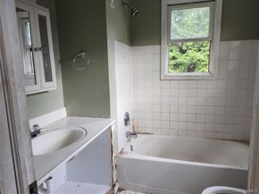 33 Wood Avenue, Mastic NY 11950