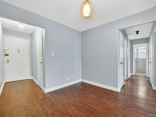 4295 Webster Avenue 1D, Bronx NY 10470