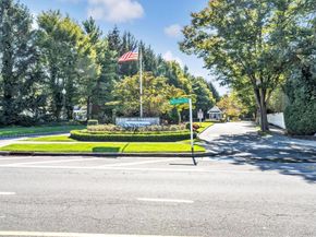 60 Herrels Circle, Melville NY 11747