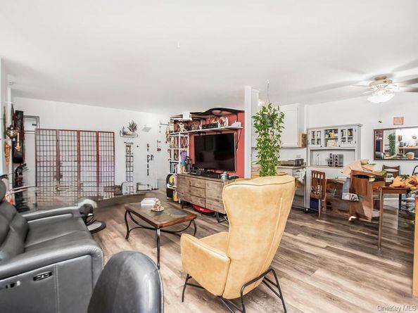 1966 Newbold Avenue 505, Bronx NY 10472