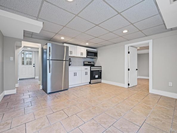 63 Cedar Avenue, Farmingdale NY 11735