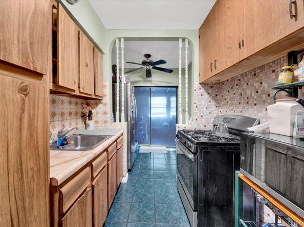 3302 Colden Avenue, Bronx NY 10469