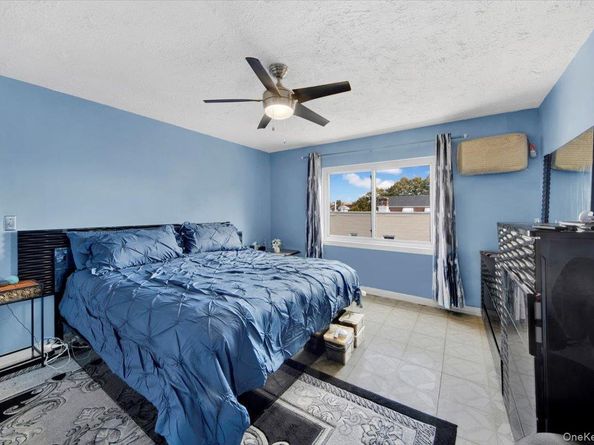 3302 Colden Avenue, Bronx NY 10469