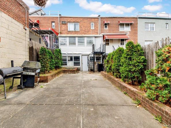 3302 Colden Avenue, Bronx NY 10469