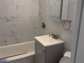 98-25 64th Road 7J, Rego Park NY 11374