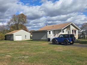 19 Kent Drive, Shirley NY 11967