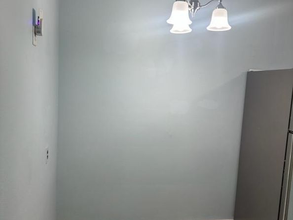 141 Edmunton Drive G18, North Babylon NY 11703