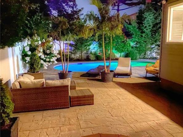 266 Thompson Avenue, Oceanside NY 11572