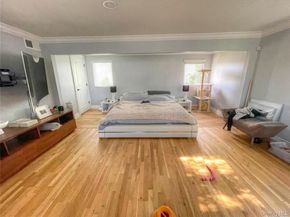 266 Thompson Avenue, Oceanside NY 11572