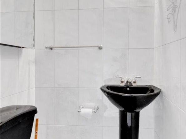 537A Ellsworth Avenue, Bronx NY 10465