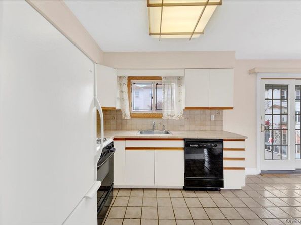 537A Ellsworth Avenue, Bronx NY 10465