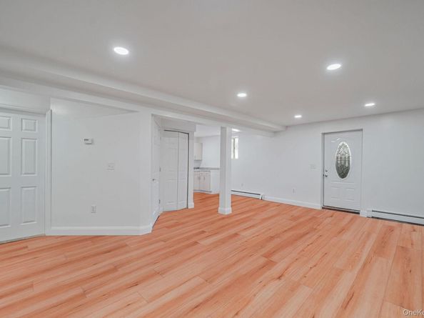 14 Clearview, Selden NY 11784