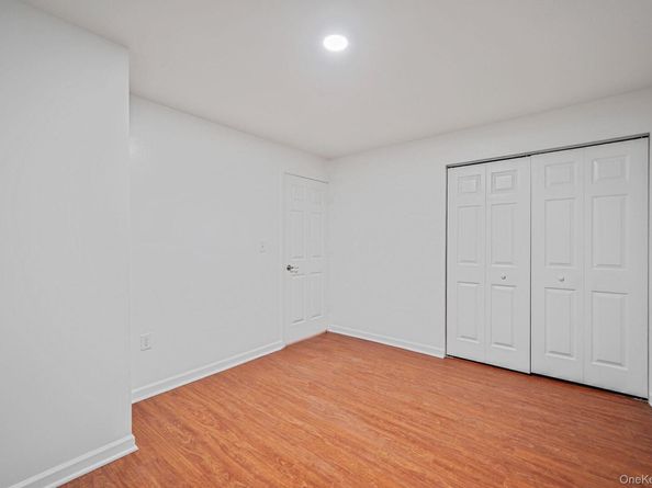 14 Clearview, Selden NY 11784