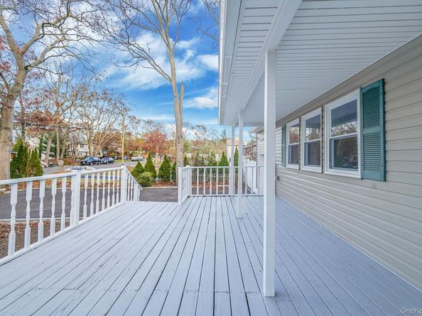 14 Clearview, Selden NY 11784