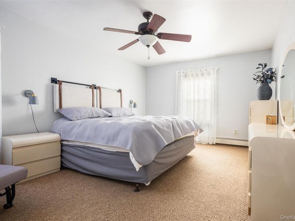 428 Montauk Highway, East Moriches NY 11940