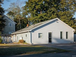 428 Montauk Highway, East Moriches NY 11940
