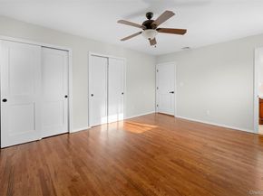 6 Penelope Lane, Huntington NY 11743