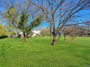 6 Penelope Lane, Huntington NY 11743