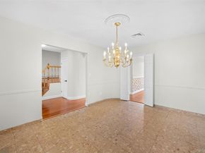 6 Penelope Lane, Huntington NY 11743