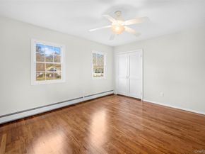 6 Penelope Lane, Huntington NY 11743