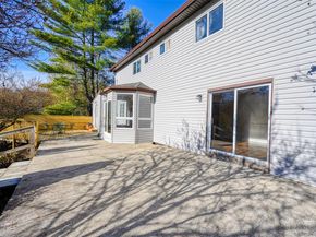 6 Penelope Lane, Huntington NY 11743