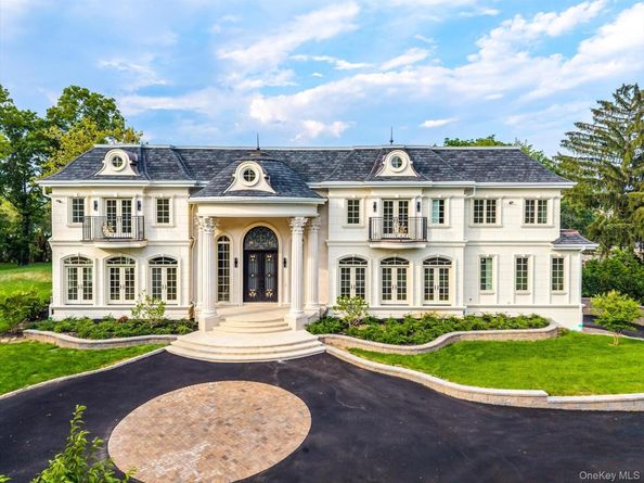 566A E Shore Road, Great Neck NY 11024