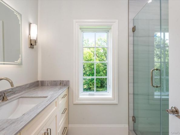 566A E Shore Road, Great Neck NY 11024