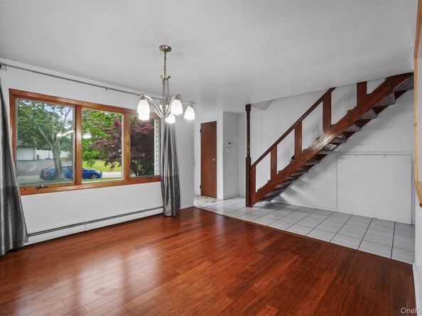 64 Pitchpine Place, Medford NY 11763