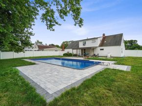 64 Pitchpine Place, Medford NY 11763