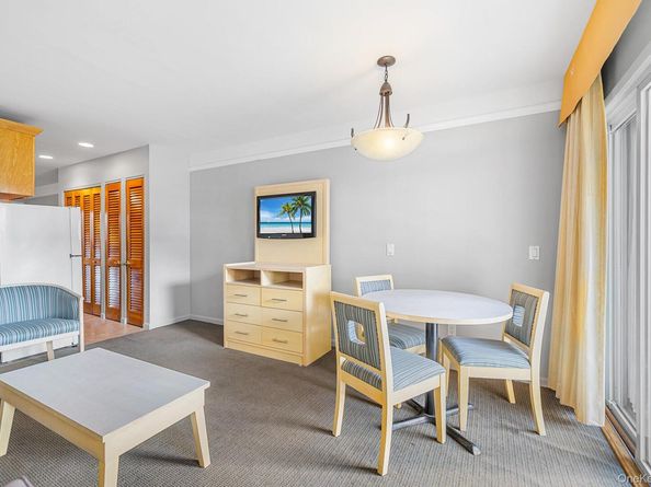 131 S Emerson Avenue 235, Montauk NY 11954