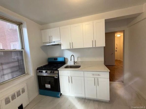 62-59 108 Street 2F, Forest Hills NY 11375