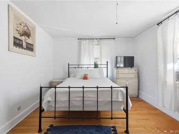 61 Oakland Avenue, Tuckahoe NY 10707