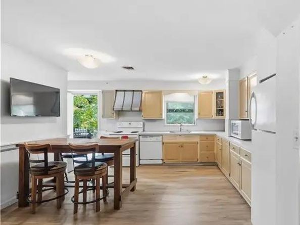 61 Oakland Avenue, Tuckahoe NY 10707