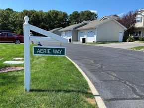 104 Aerie Way, East Quogue NY 11942